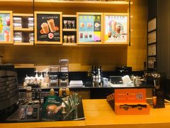 -星巴克臻选(成都环球乐天店)