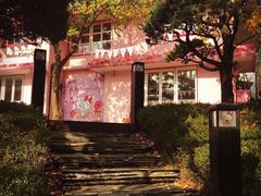 -Hello Kitty Cafe(弘大店)