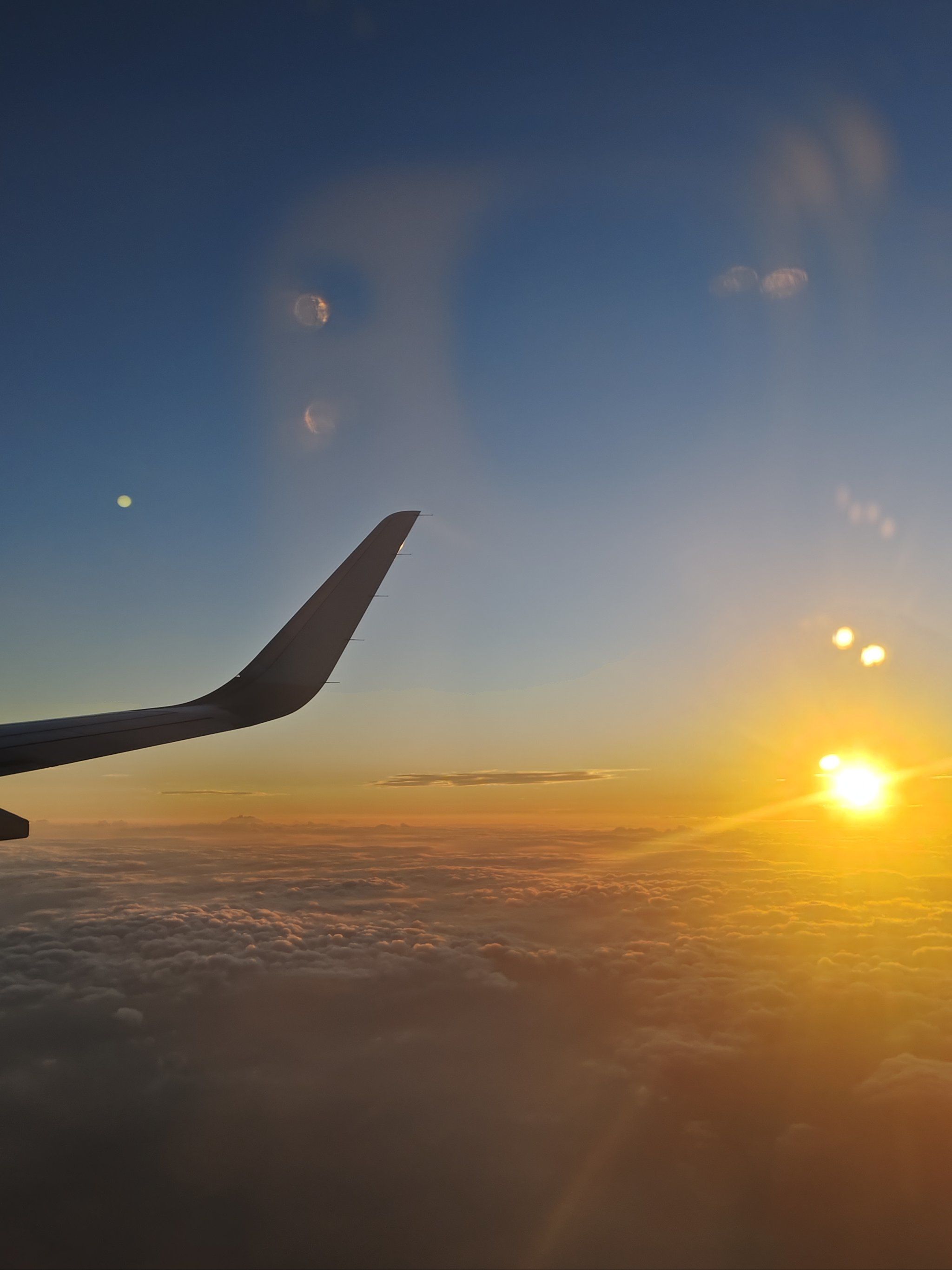 赶日出的一趟飞机要多拼命