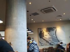 大堂-星巴克(北京通州九棵树西路店)
