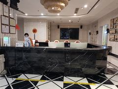 -皇马纯KTV·量贩·聚会(民治店)