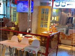 大堂-么肆烤肉·中式自助·烤肉大排档(街道口季佳PAI店)