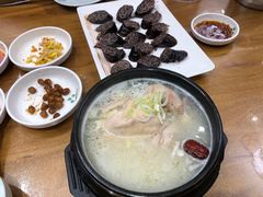 -长寿参鸡汤(朝韩风情街店)