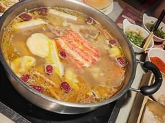 -尚尚仙·酸汤猪手·猪肚鸡火锅(华联万柳购物中心店)