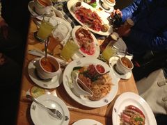-皇冠自酿啤酒坊(中国红街5号楼店)