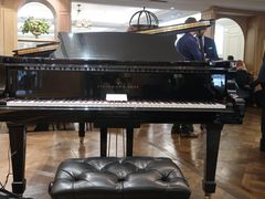 -The Diamond Jubilee Tea Salon at Fortnum & Mason