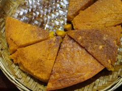 青稞饼-银同牦牛肉火锅