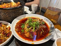 -万重锦·人文川菜馆(骡马市店)