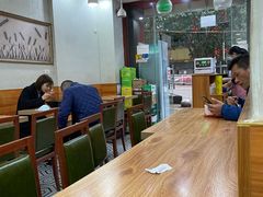 大堂-乡村鸡杂米线(汉渝路店)