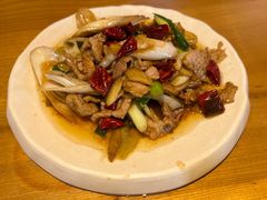 -隔壁老王·家常云南菜(花巷店)