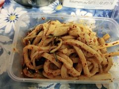 -舌尖尖传统小吃(万达店)