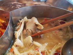药膳鸡汤-DaLongYi Hotpot - 大龙燚火锅 - 地道四川老火锅