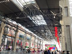 -老牌坊云南鱼豆花火锅(爱建店)