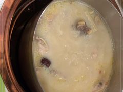 -洪氏嗨捞·猪肚鸡火锅(阳光天地店)