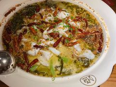-江渔儿酸菜鱼专门店(明珠广场店)