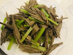 -巢香扣肉馆
