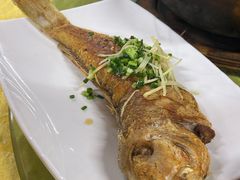 -大石鼓山庄·珠海第一烧猪