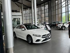 -宁波之星奔驰4S店(海曙店)