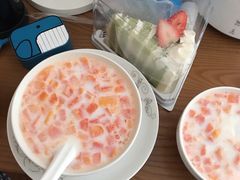 -爱的果实月嫂育婴师(世纪东方店)