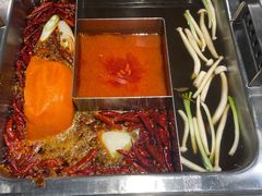 -味舵主重庆火锅(邓尉路店)