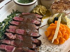 -Mark&Mars Restaurant