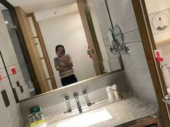 -大连金石滩绿发温泉假日酒店