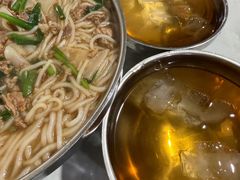 -正宗杨记普洱酸醋米线(总店)