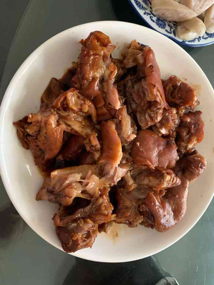 吊子侯-"一家在村里的小馆子,周边不是很好停车,进."-大众点评移动版