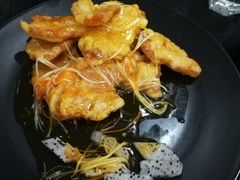 -梧桐树下(云锦世家店)