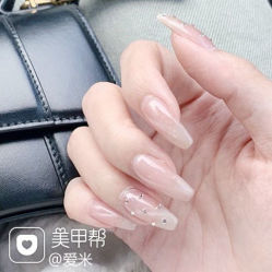 -Pink You美甲洗眉纹绣定制中心