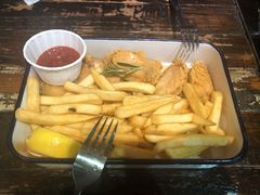 美式风味炸鸡翅配薯条-MIKAKU(万达广场上海宝山店)