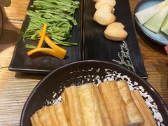-湊湊火锅·茶憩(合生汇购物中心店)