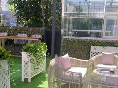 -深圳温德姆至尊酒店·大堂吧·户外花园