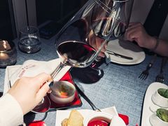 -弦月窗LUNETTE BY AMANDA(复兴路店)