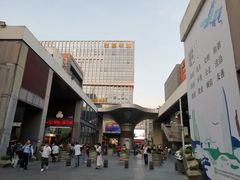 -荔秀服饰文化街区