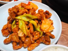 菠萝古老肉-吕氏疙瘩汤·新鲁菜(济南万象城店)