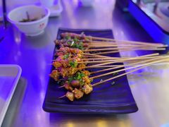 -龙巢盱眙龙虾·鸡煲·烧烤宵夜(坪洲店)