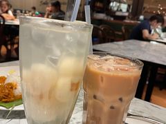 拉奶茶-关夫人餐厅(阳光广场店)