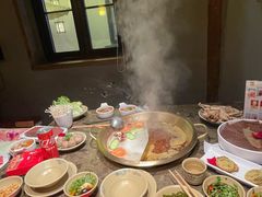 -小龙坎火锅(湖滨银泰in77店)