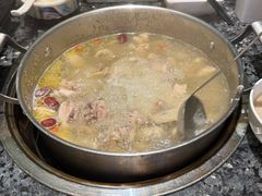-一席地·本地鸡窝·杭帮鸡火锅(萧山银隆百货店)