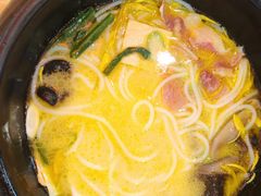 -桥香园过桥米线(国贸店)