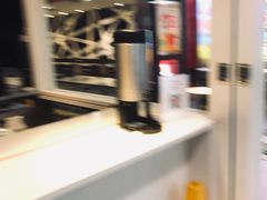 -麦当劳(汉口火车站候车室店)
