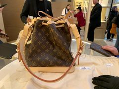 -路易·威登(香榭丽舍大道店)