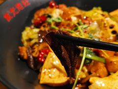 -风光老灶麻辣香锅(大成路翠微百货店)