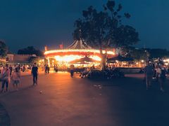 -东荟城名店仓
