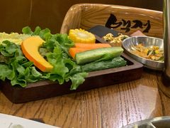 餐前小菜-姜虎东白丁韩国烤肉(吉利大厦店)