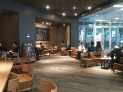 -星巴克臻选(周浦万达店)
