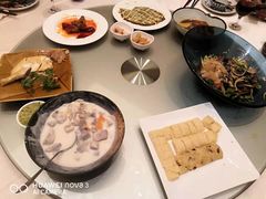 -沙龙酒家