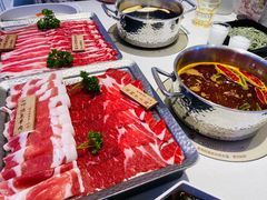 麻辣牛油锅-呷哺呷哺