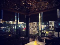 -Mogul Eatery·大亨餐酒馆